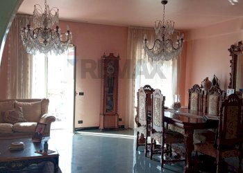 Sala da pranzo - Appartamento Via Falcone
 
10, Carlentini - foto 3