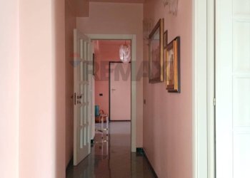 Hall / corridoio - Appartamento Via Falcone
 
10, Carlentini - foto 11