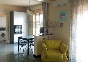 Sala da pranzo - Appartamento Via Falcone
 
10, Carlentini - foto 12