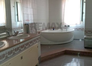 Bagno - Appartamento Via Falcone
 
10, Carlentini - foto 28