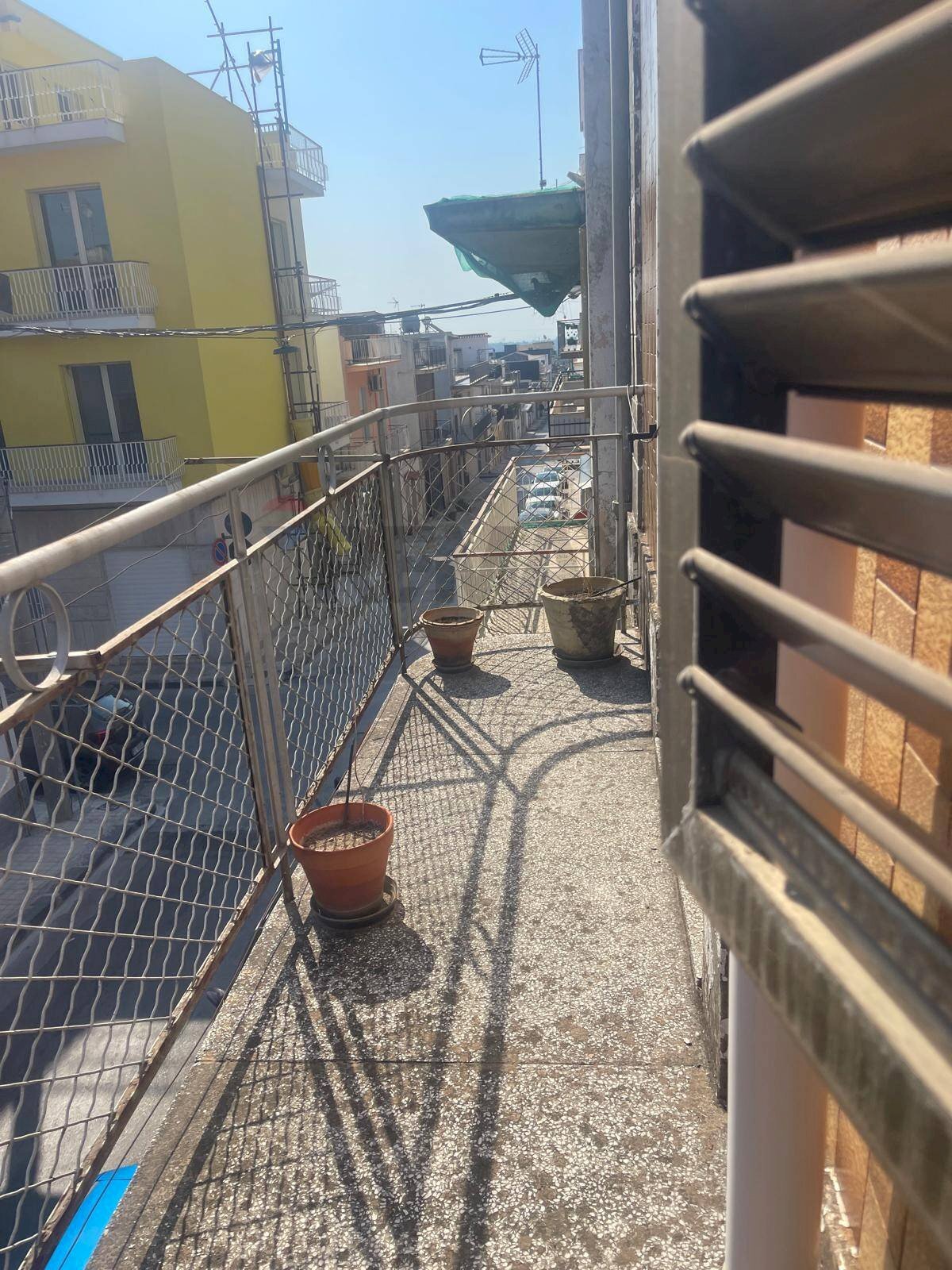 Balcone - Quadrilocale Via Martiri delle Ardeatine
 
15, Solarino - foto 3