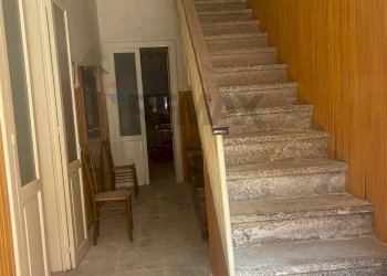 Scale - Quadrilocale Via Martiri delle Ardeatine
 
15, Solarino - foto 5