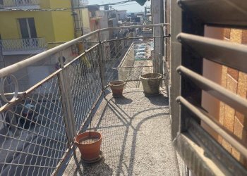 Balcone - Quadrilocale Via Martiri delle Ardeatine
 
15, Solarino - foto 6