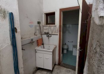 Bagno - Quadrilocale Via Martiri delle Ardeatine
 
15, Solarino - foto 14