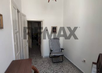 Sala da pranzo - Quadrilocale Via Martiri delle Ardeatine
 
15, Solarino - foto 15