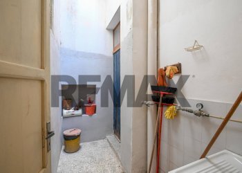 Bagno - Four-room apartment Via Martiri delle Ardeatine
 
15, Solarino - photo 17