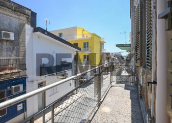 Balcone - Four-room apartment Via Martiri delle Ardeatine
 
15, Solarino - photo 27