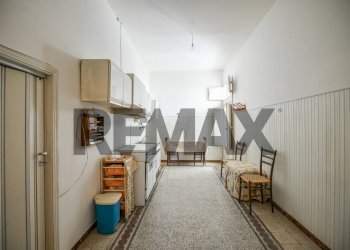 Cucina - Four-room apartment Via Martiri delle Ardeatine
 
15, Solarino - photo 30