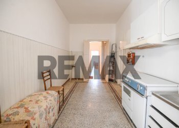 Cucina - Four-room apartment Via Martiri delle Ardeatine
 
15, Solarino - photo 35