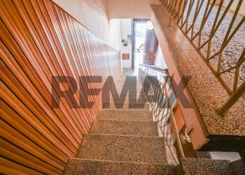 Scale - Four-room apartment Via Martiri delle Ardeatine
 
15, Solarino - photo 37