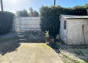 Giardino - Villa VIALE DEI PINI
 
SnC, Pachino - foto 34