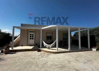 Casa all\'aperto - Villa VIALE DEI PINI
 
SnC, Pachino - foto 1