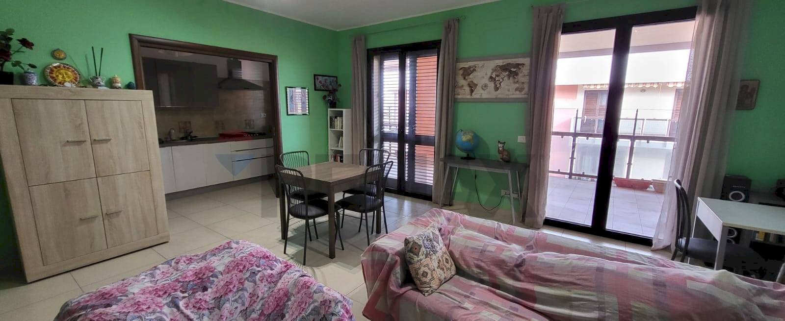 Sala da pranzo - Four-room apartment Via Giuseppe Panico
 
15, Siracusa - photo 1