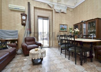 Sala da pranzo - Casa semi indipendente VIA PALESTRINA
 
4, Lentini - foto 16