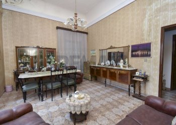 Sala da pranzo - Casa semi indipendente VIA PALESTRINA
 
4, Lentini - foto 17