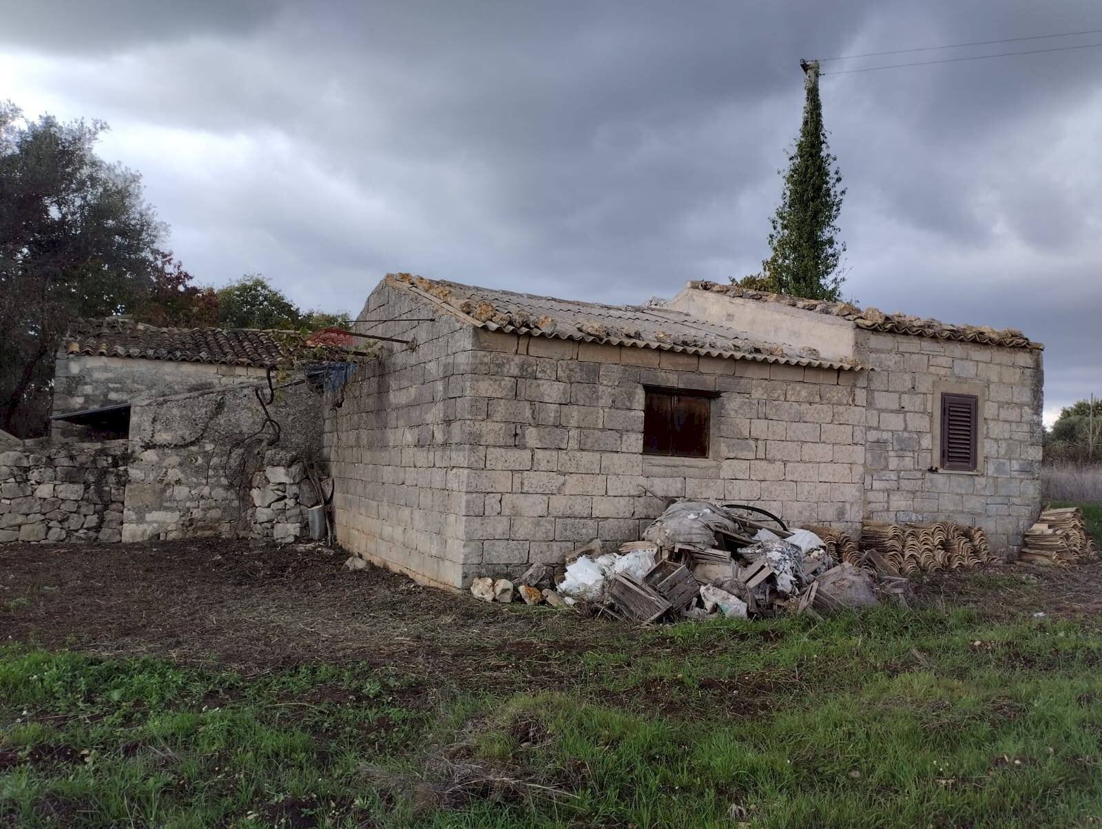 Casa all\'aperto - Rustico C.da Serrapero / Cava D'Ispica
 
snc, Modica - foto 2