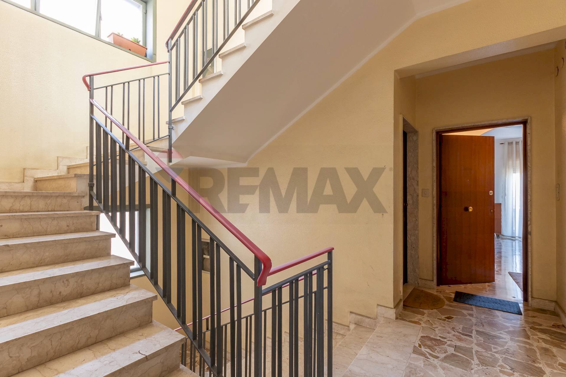 Scale - Trilocale Viale dei Comuni
 
95, Siracusa - foto 3