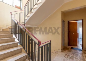 Scale - Trilocale Viale dei Comuni
 
95, Siracusa - foto 3