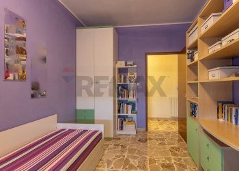 Camera / camera da letto - Trilocale Viale dei Comuni
 
95, Siracusa - foto 16