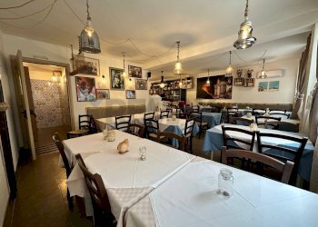 Sala da pranzo - Locale Commerciale Via Arimondi
 
6, Pachino - foto 3