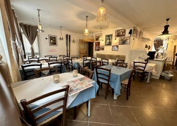 Sala da pranzo - Locale Commerciale Via Arimondi
 
6, Pachino - foto 4