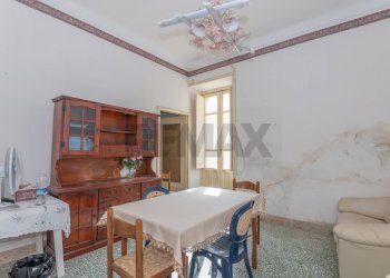 Sala da pranzo - Appartamento Via Cavour
 
99, Noto - foto 5