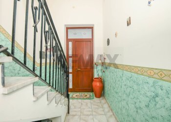 Scale - Casa indipendente Via De  Gasperi
 
65, Pachino - foto 4