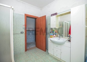 Bagno - Casa indipendente Via De  Gasperi
 
65, Pachino - foto 16