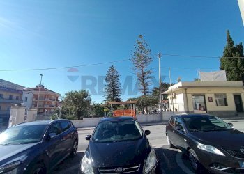 Edificio all\'aperto - Appartamento Piazza Europa
 
1, Rosolini - foto 5