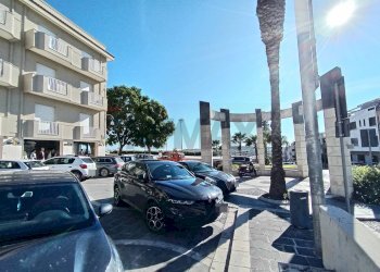 Edificio all\'aperto - Appartamento Piazza Europa
 
1, Rosolini - foto 6