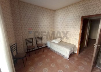 Camera / camera da letto - Appartamento Piazza Europa
 
1, Rosolini - foto 42