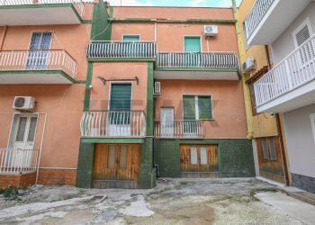 Edificio all\'aperto - Casa indipendente Via Caruso
 
16, Pachino - foto 19