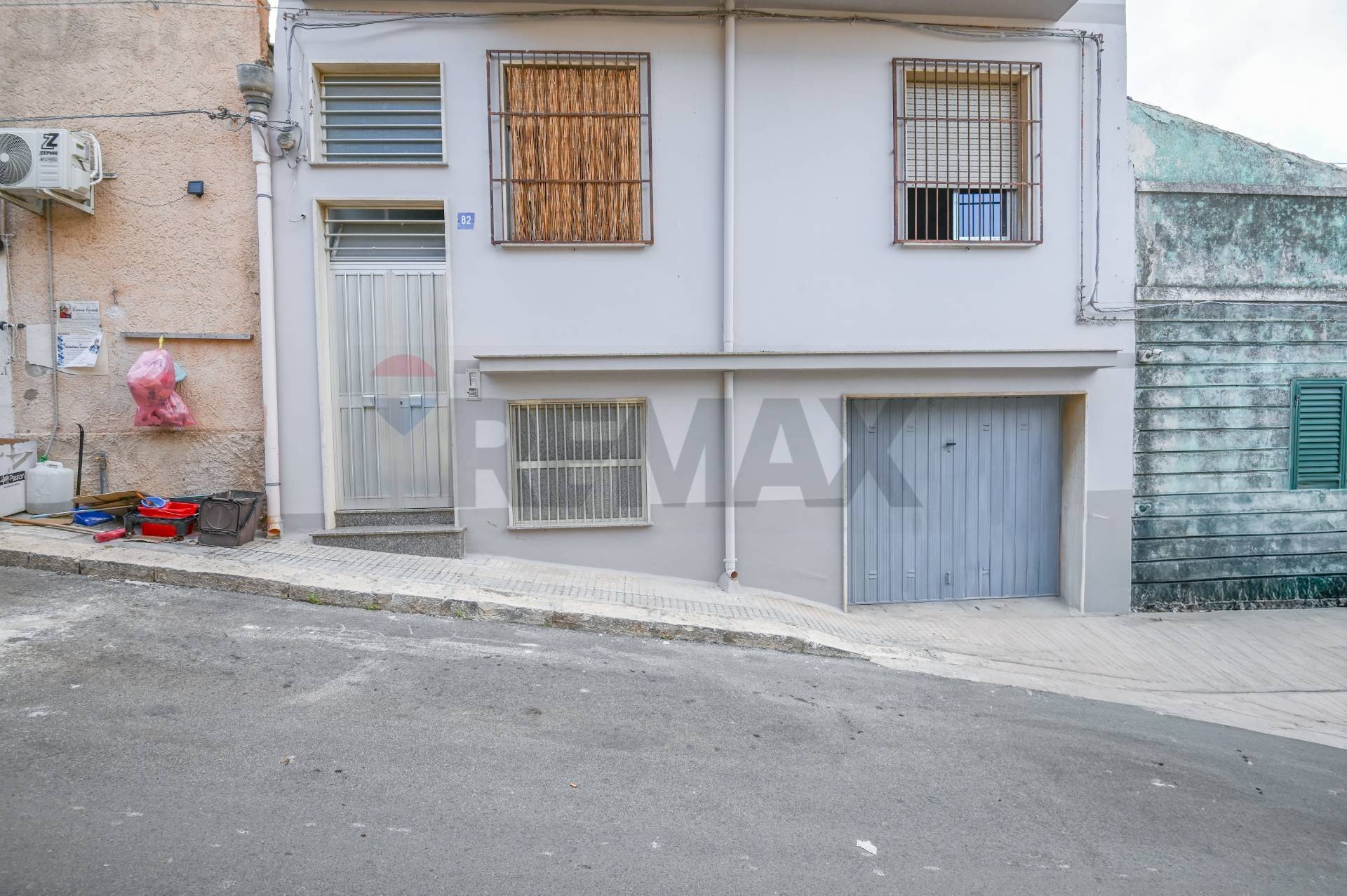 Edificio all\'aperto - Casa indipendente Via Dei Mille
82, Pachino - foto 2