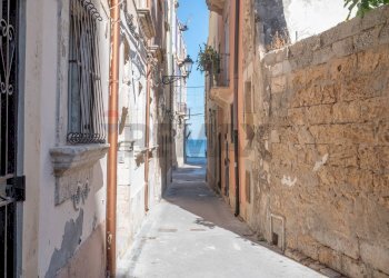 Edificio all\'aperto - Casa indipendente Via Giuseppe Mendoza
 
14, Siracusa - foto 20