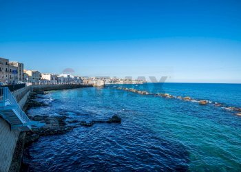 Vista dell\'acqua - Casa indipendente Via Giuseppe Mendoza
 
14, Siracusa - foto 26