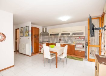 Cucina - Trilocale Augusta - foto 6