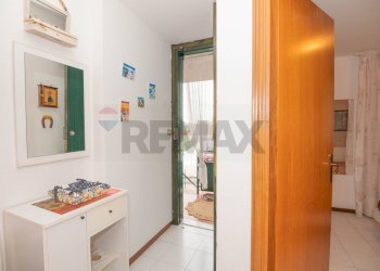 Hall / corridoio - Trilocale Augusta - foto 7