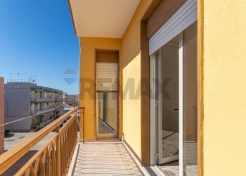Balcone - Trilocale Via Monviso
 
3, Siracusa - foto 18
