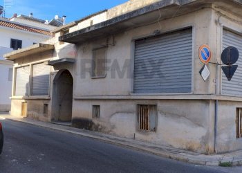 Edificio all\'aperto - Casa indipendente via galileo
 
snc, Rosolini - foto 1