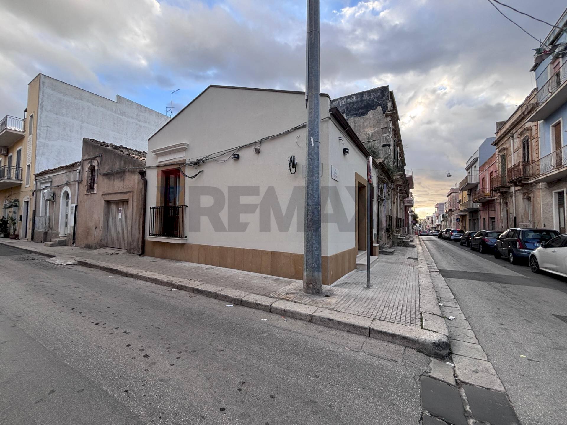 Edificio all\'aperto - Office Via Cialdini
 
54, Pachino - photo 3