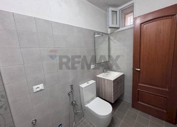 Bagno - Ufficio Via Cialdini
 
54, Pachino - foto 7