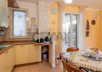 Cucina - Appartamento Via Fagone
 
50, Floridia - foto 7