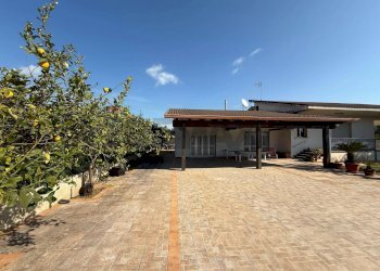 Casa all\'aperto - Villa Via Roma, Marina di Modica, Modica - foto 4