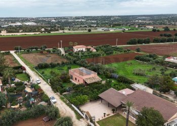 Edificio all\'aperto - Villa Via Roma, Marina di Modica, Modica - foto 38