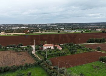 Edificio all\'aperto - Villa Via Roma, Marina di Modica, Modica - foto 39
