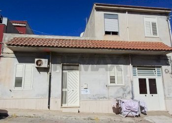 Casa all\'aperto - Casa indipendente Via Marche
 
19, Pachino - foto 1