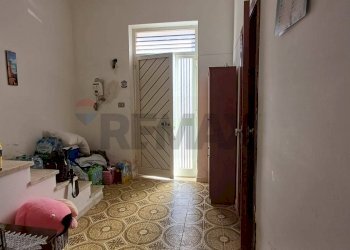 Hall / corridoio - Casa indipendente Via Marche
 
19, Pachino - foto 3