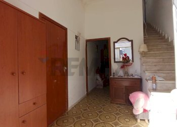 Camera / camera da letto - Casa indipendente Via Marche
 
19, Pachino - foto 9