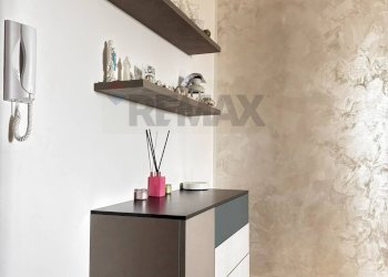 Dettagli - Appartamento Ronco Maletto
 
1, Siracusa - foto 4