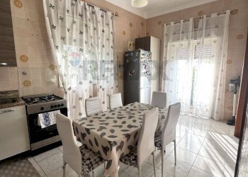 Sala da pranzo - Quadrilocale via Nazario Sauro
 
36, Lentini - foto 2